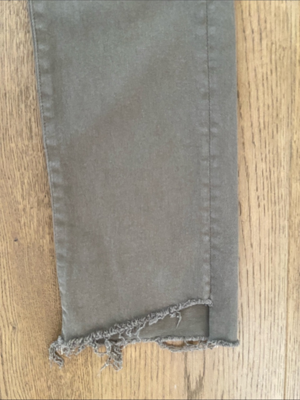 MOTHER High Waisted Rascal Ankle Step Fray - Picture 7 of 11